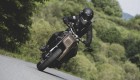Yamaha si nechala postavit novou motorku – ze lnu a 3D tisku