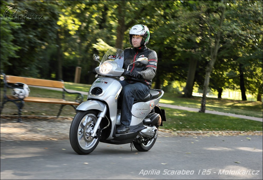 Aprilia Scarabeo 125 | Katalog motocyklů a motokatalog na Motorkáři.cz