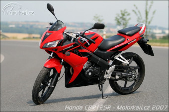 Honda CBR 125R | Katalog motocyklů a motokatalog na Motorkáři.cz