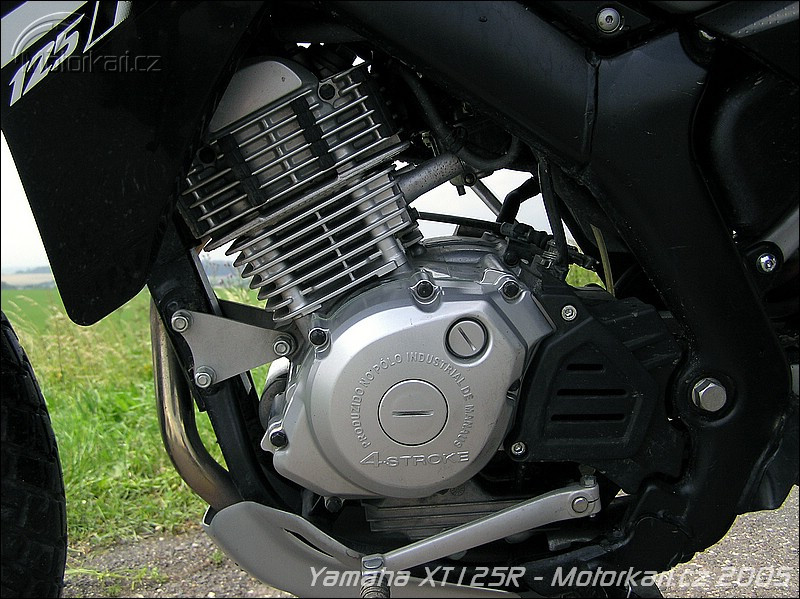 Yamaha XT 125R | Katalog motocyklů a motokatalog na Motorkáři.cz