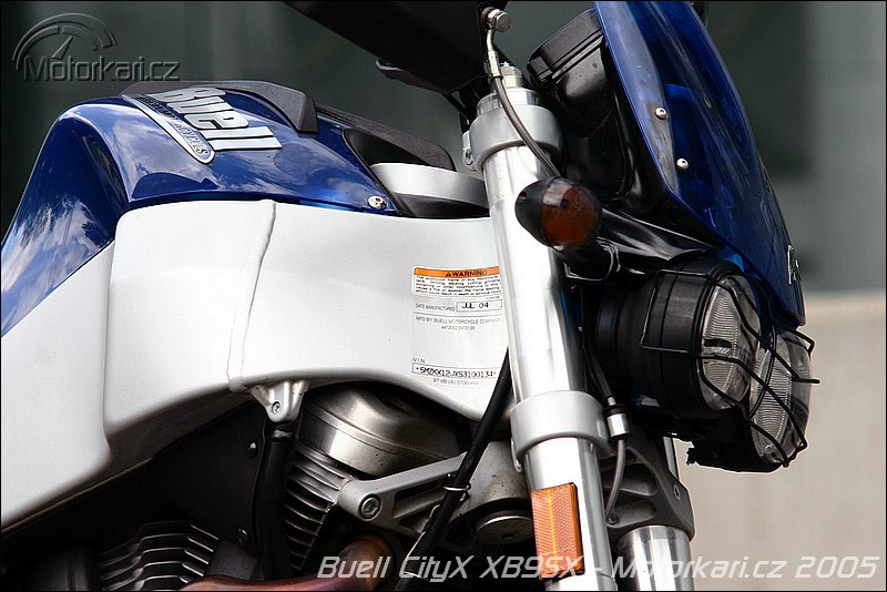 Buell XB9S Lightning | Katalog motocyklů a motokatalog na Motorkáři.cz