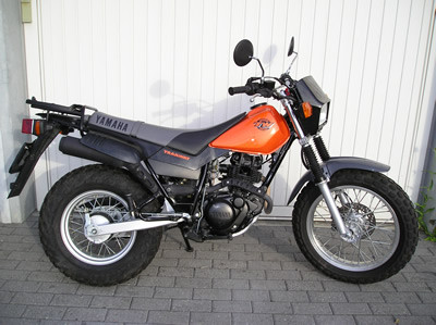 Yamaha TW 125 | Katalog motocyklů a motokatalog na Motorkáři.cz