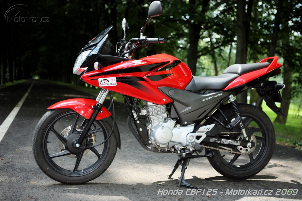 Honda CBF 125 | Katalog motocyklů a motokatalog na Motorkáři.cz