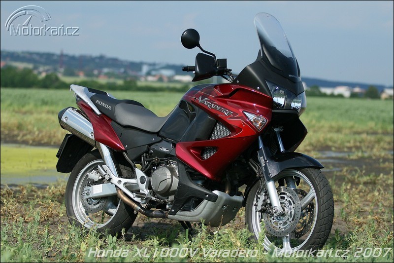 Z druhé ruky - Honda XL1000V Varadero | Motorkáři.cz