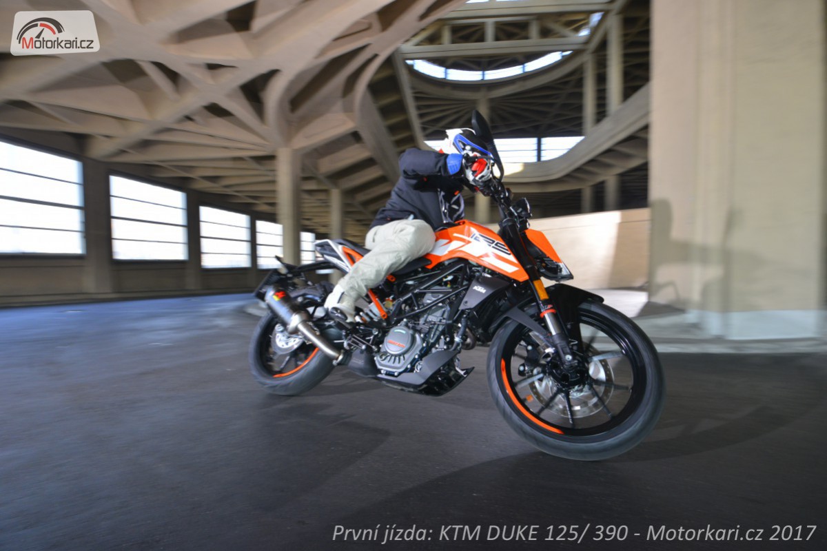 První dojmy: KTM Duke 125/ 390 | Motorkáři.cz