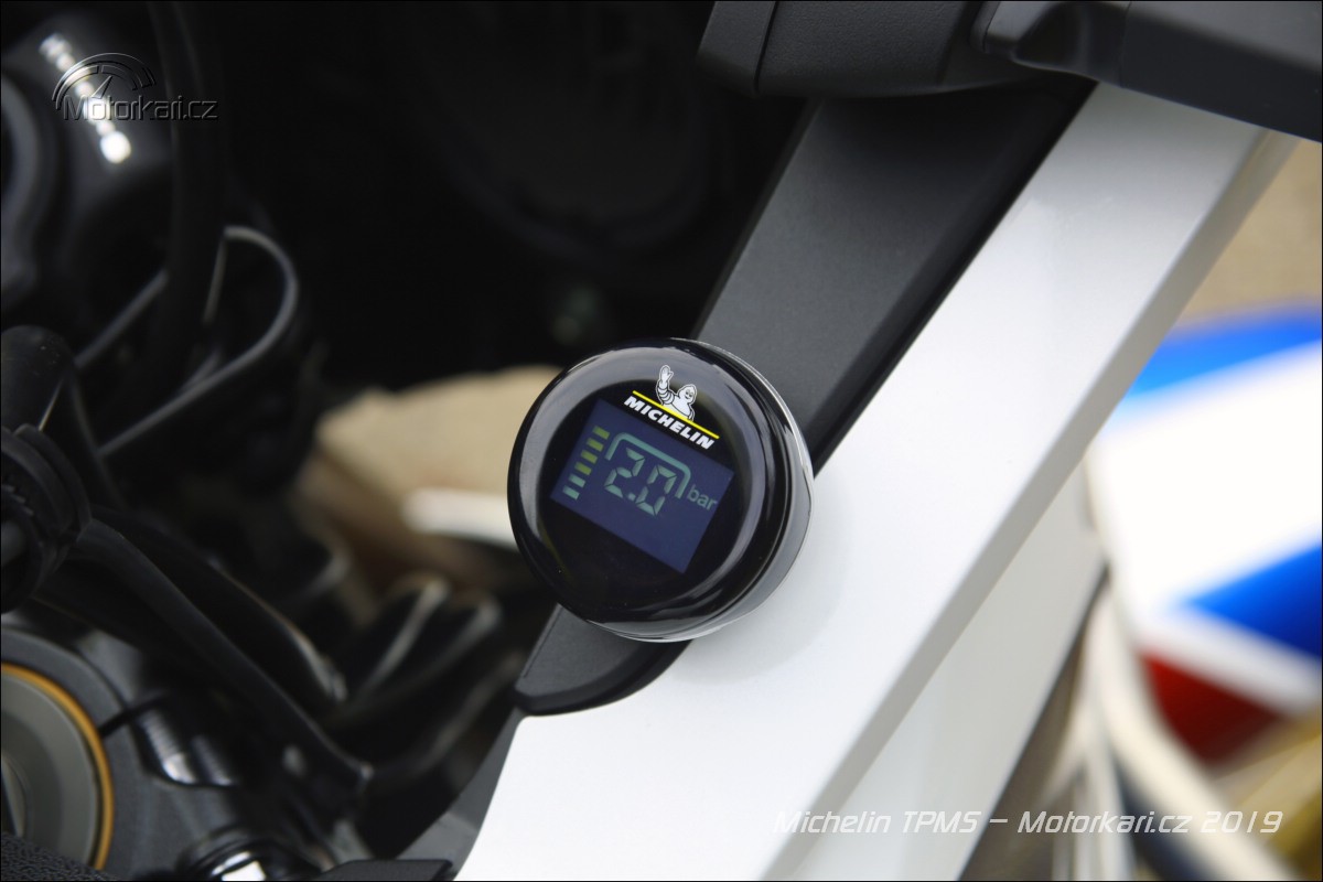 Michelin TPMS – jednoduchá pomůcka pro kontrolu tlaku v pneumatikách |  Motorkáři.cz
