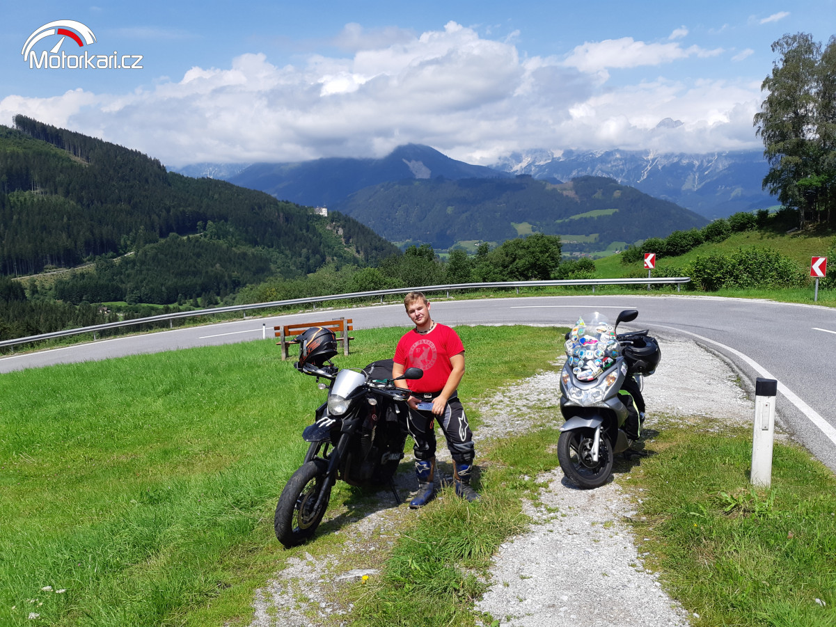 Cestopisy na motorce S motojuniorem na pár dní do Alp aneb cílem nebyla jen  cesta