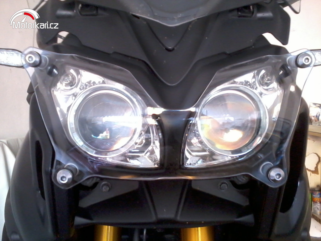 Kryt světla Yamaha XT1200Z Super Tenere | Motorkáři.cz
